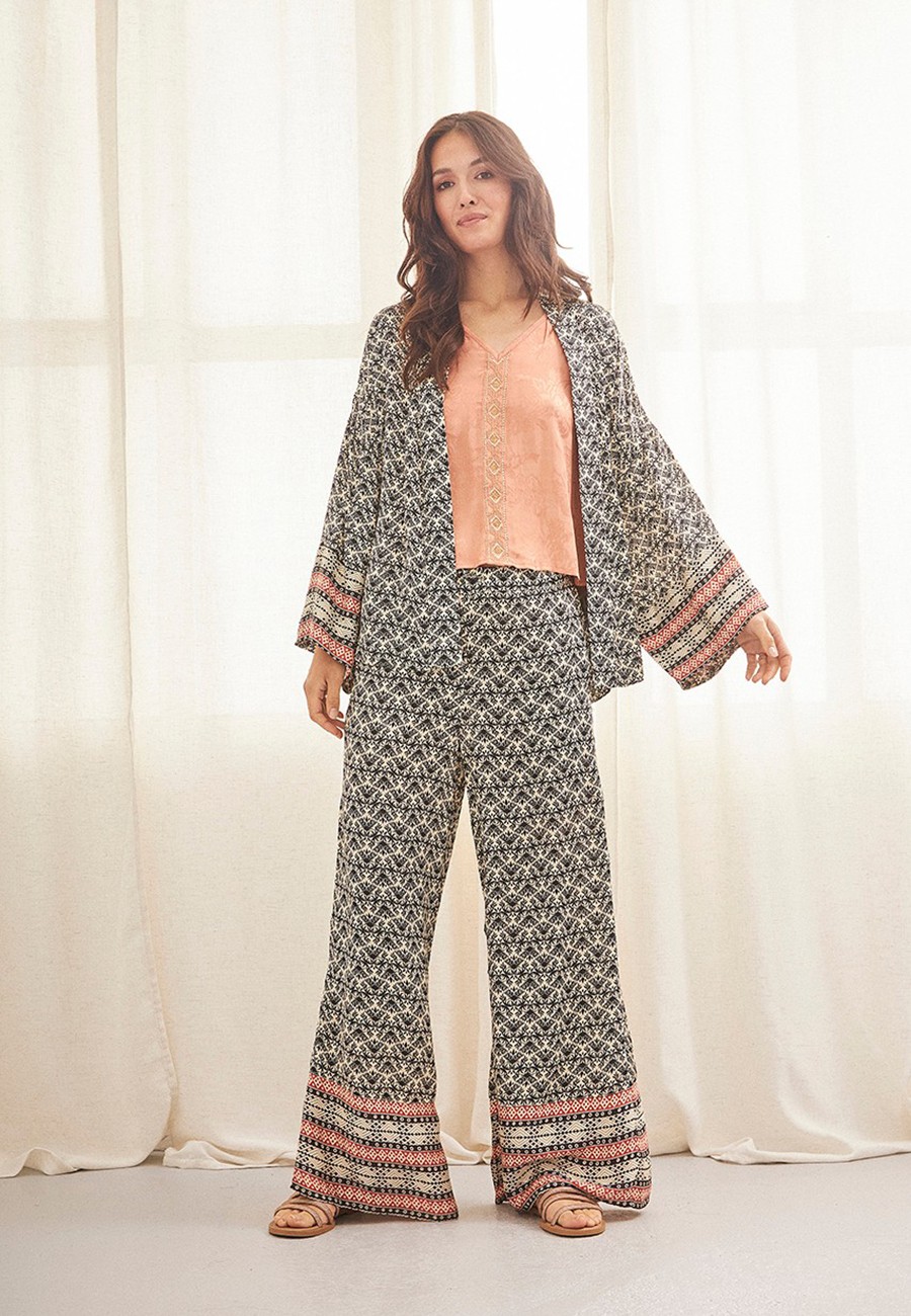 KIMONO MANGA LARGA ESTAMPADO