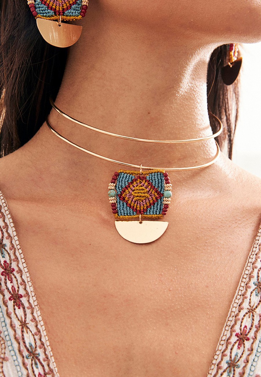 CHOKER METÁLICO CON TAPIZ