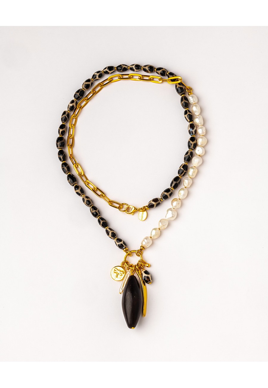 COLLAR LARGO CON GEMAS