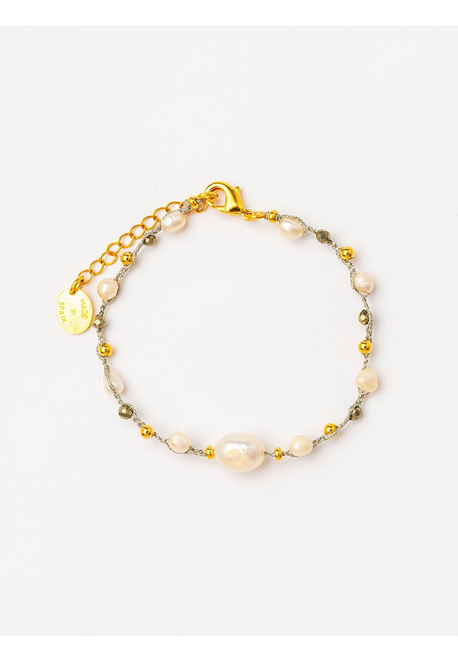 PULSERA TRENZADA A MANO...