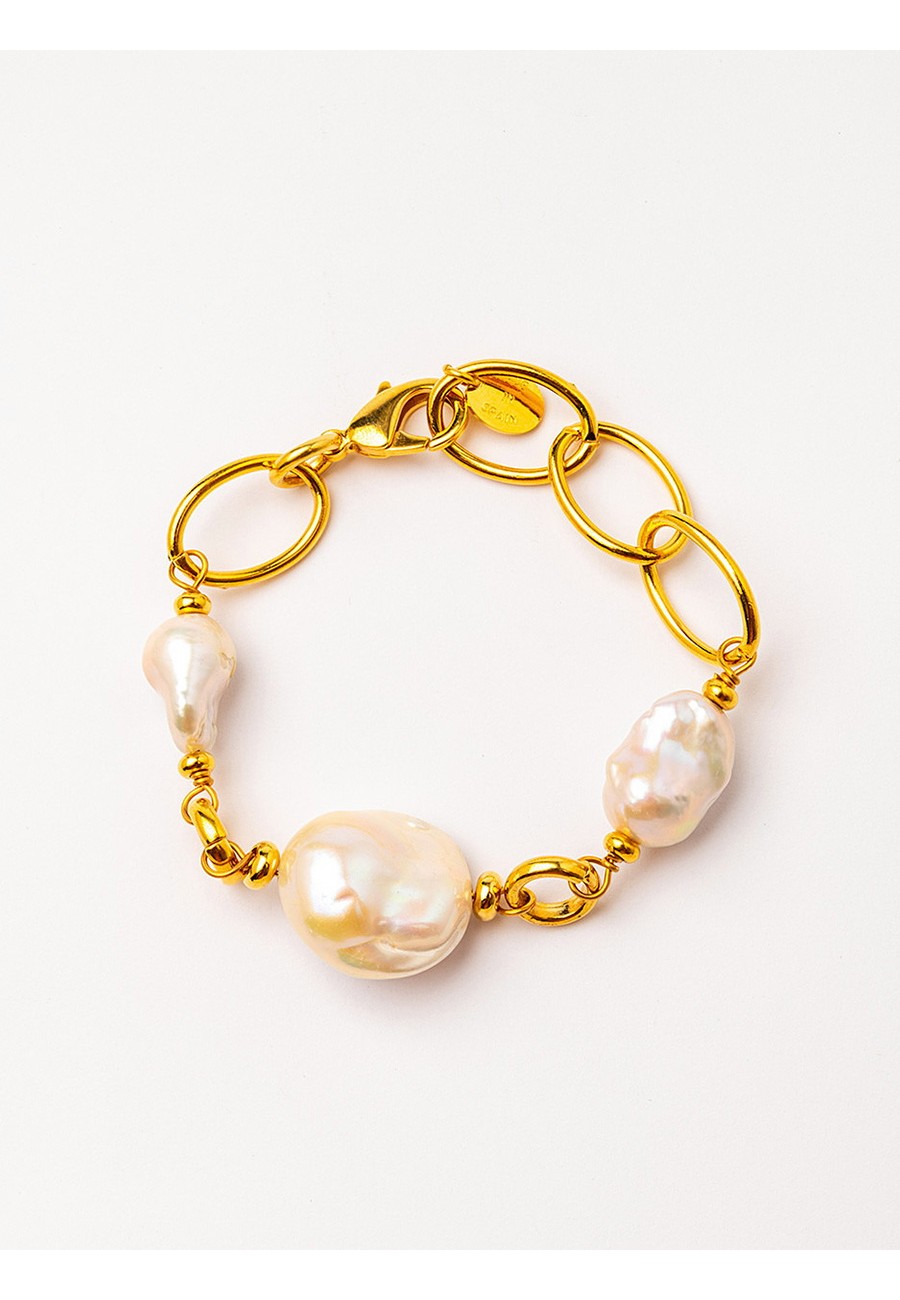 PULSERA CON CADENA BAÑO ORO...